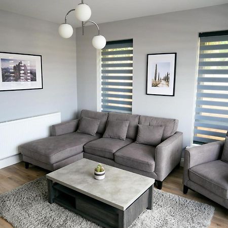 Entire Modern Home With Seaview And Parking Wicklow Exterior photo