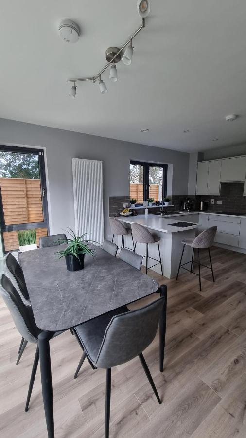 Entire Modern Home With Seaview And Parking Wicklow Exterior photo